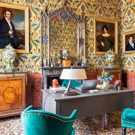 No Other Place - Palazzo Storico