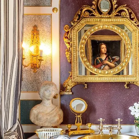 No Other Place - Palazzo Storico Nyaraló *