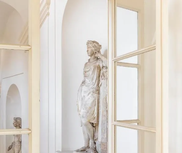 Semesterbostad No Other Place - Palazzo Storico