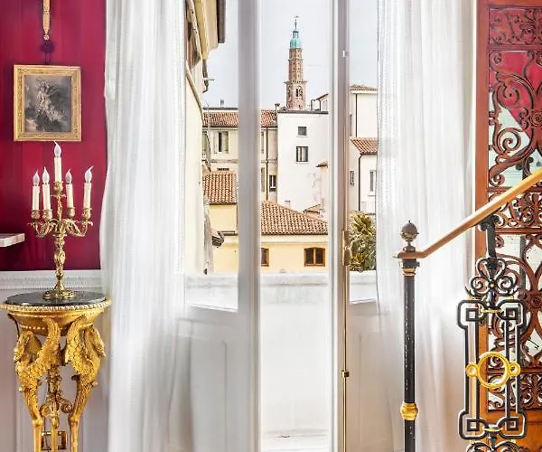 No Other Place - Palazzo Storico Vicenza