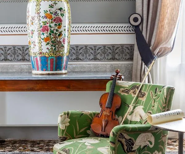 No Other Place - Palazzo Storico * Vicenza